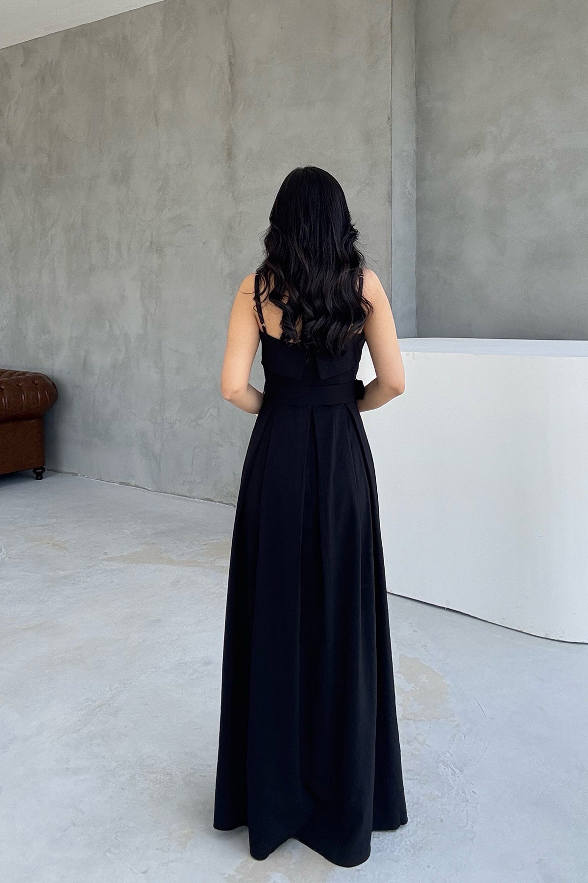 Siyah Geniş Pileli Kemerli Elbise SY-3070-Siyah