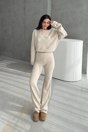 Bej Kayık Yaka Kazak ve Triko Pantolon Takım SY-3429-Bej