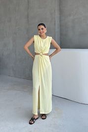 Gold Taka Detaylı Yırtmaçlı Sarı Elbise SY-3219-Sarı