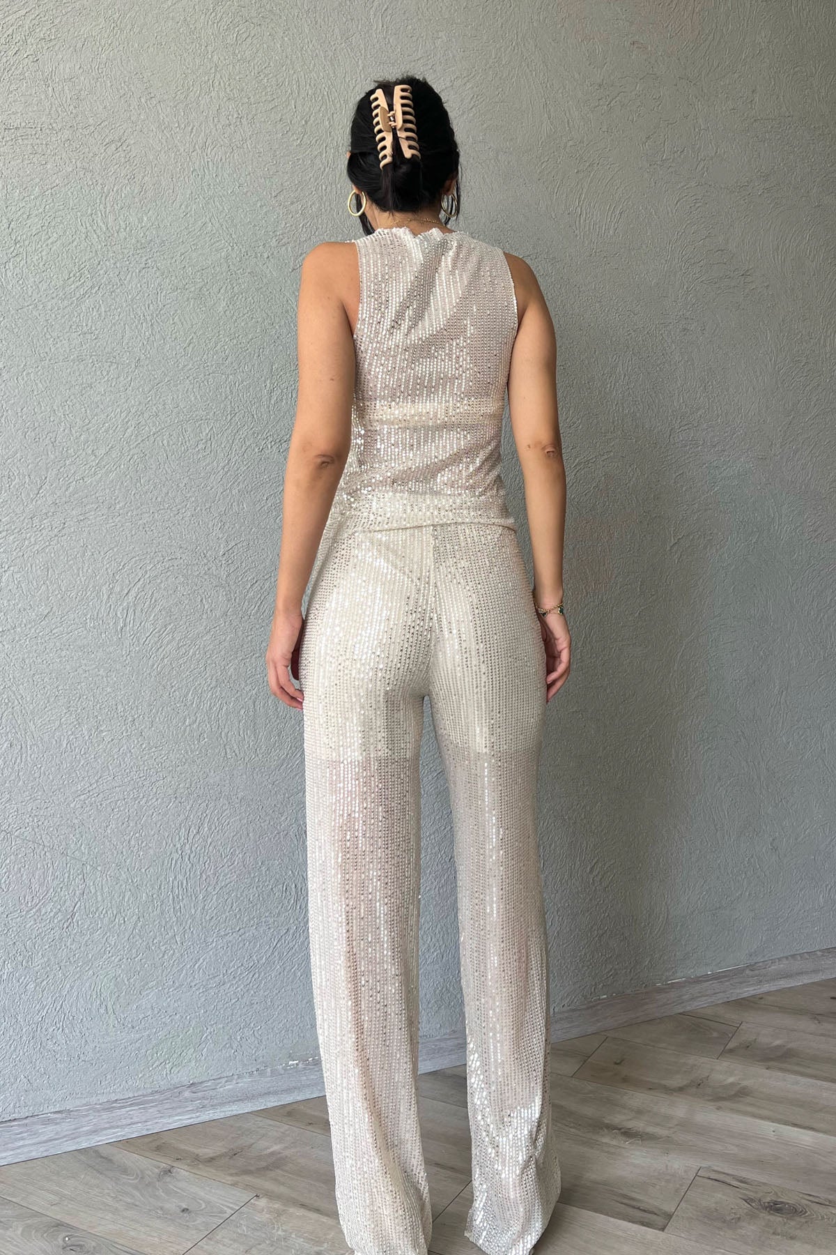 Bej Pullu Transparan Bluz ve Beli Lastikli Pantolon Takım SY-1141-Bej