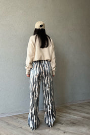 BEJ ZEBRA DESENLİ BELİ LASTİKLİ BOL PAÇA SATEN PANTOLON SY-1486-Bej