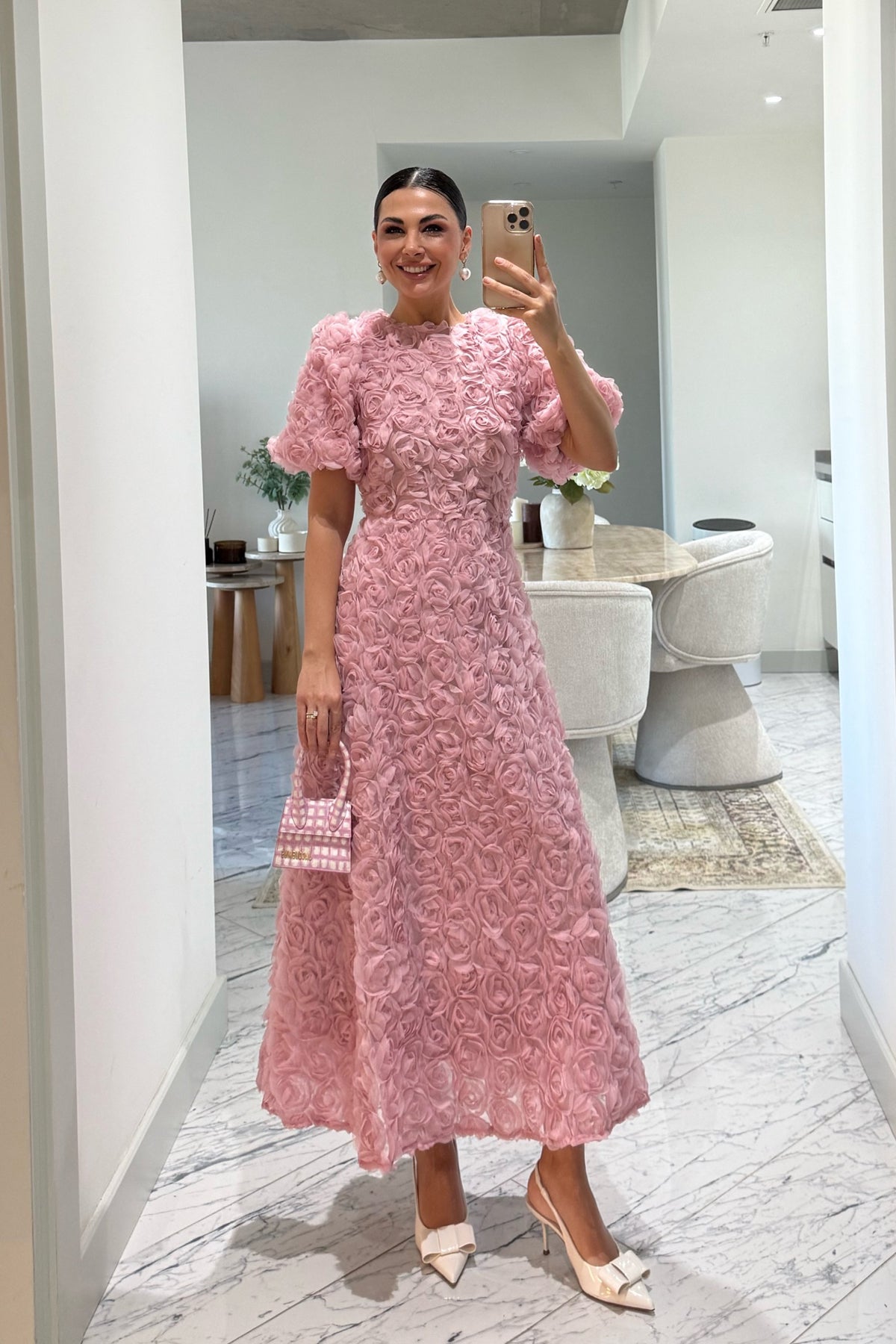 Gül Detaylı Pudra Rosella Özel Tasarım Elbise SY-3519-Pudra