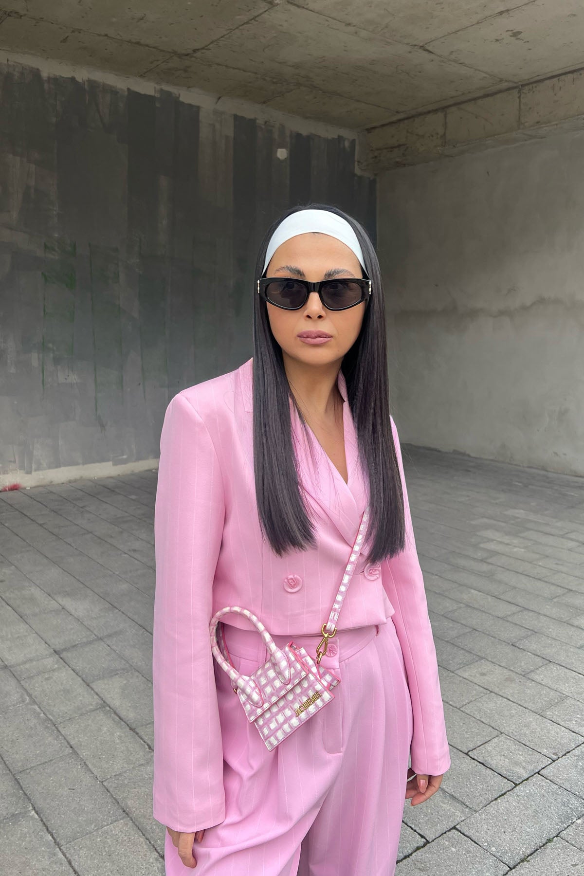 Pembe Crop Ceket ve Paçası Düğme Detaylı Pantolon Takım SY-0935-Pembe