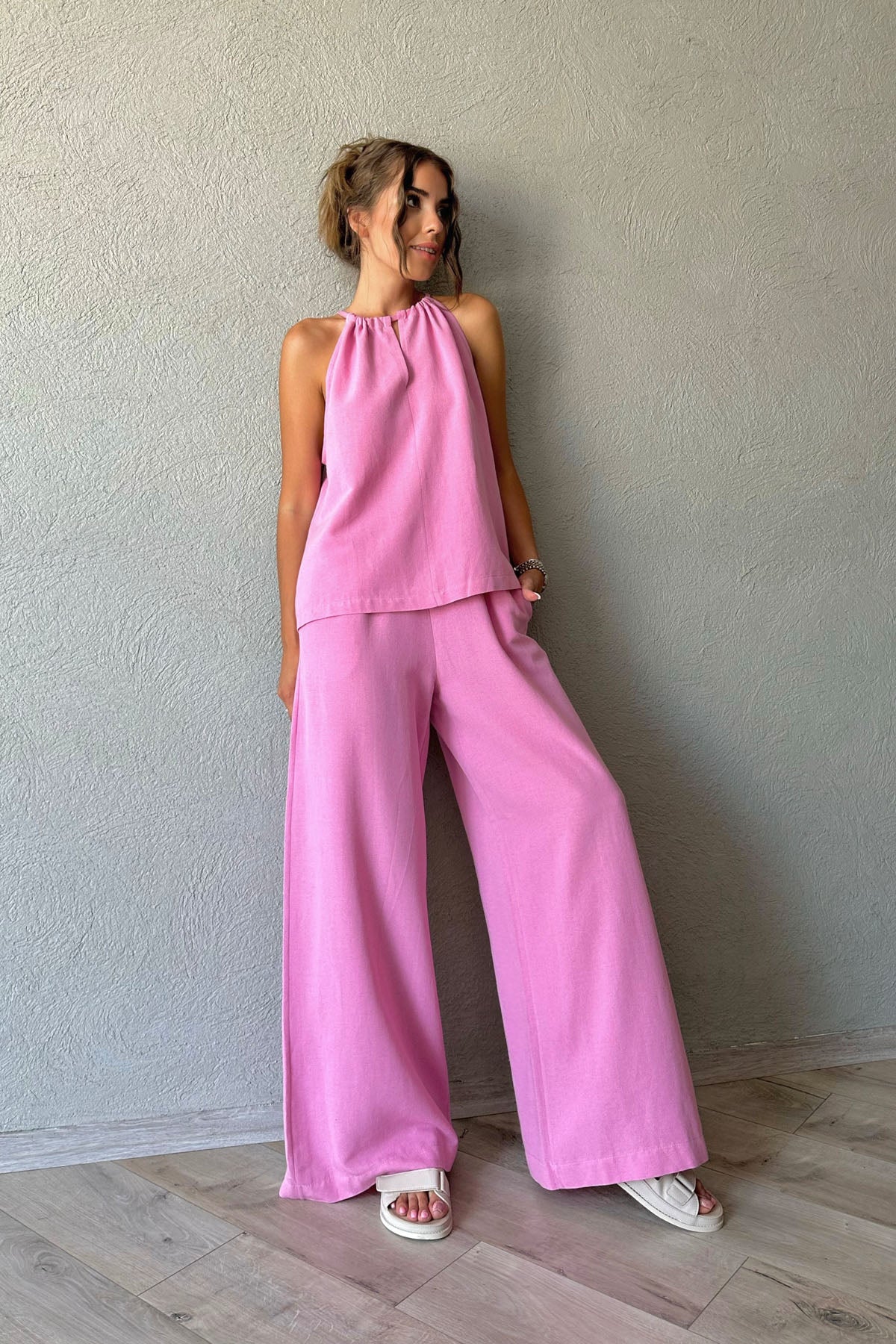 Pembe Keten Boyundan Bağlamalı Bluz ve Beli Lastikli Pantolon Takım SY-0758-Pembe