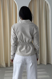 Ekru Asimetrik Düğmeli Drapeli Gömlek SY-3318-Ekru