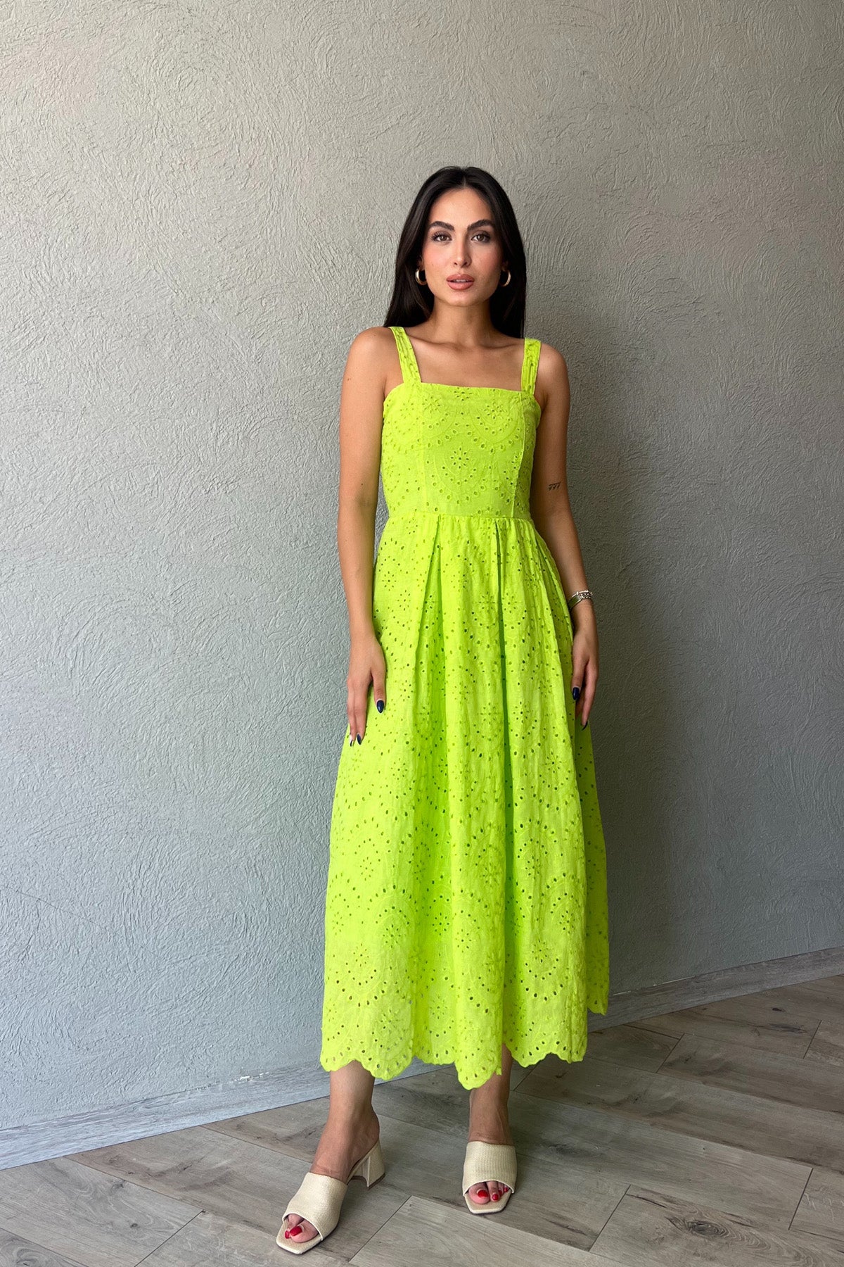 Yağ Yeşil Askı Aparat Detaylı Brode Elbise SY-2036-Yağ Yeşil