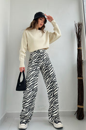 Siyah Zebra Desen Yüksek Bel Boru Paça Jean SY-0089-Siyah