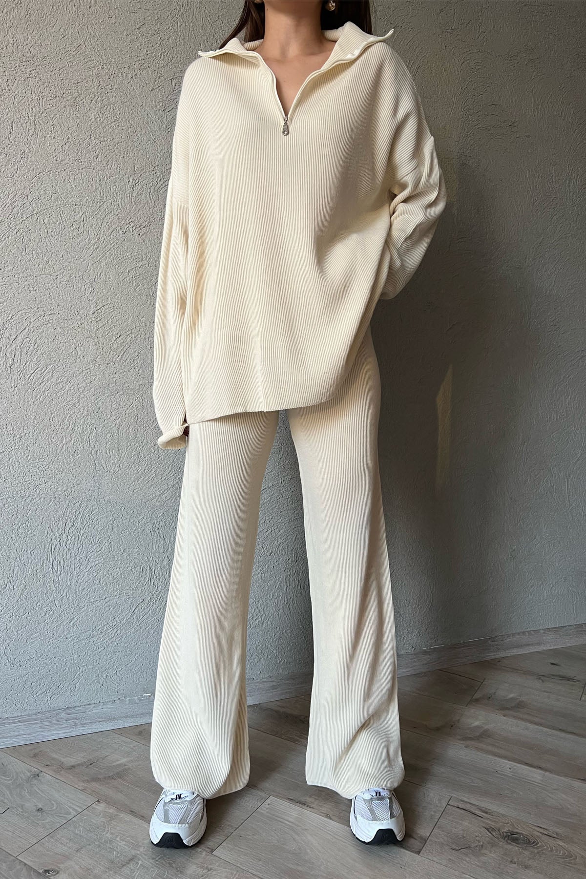 Krem Fermuarlı Fitilli Oversize Kazak ve Pantolon Takımı SY-1257-Krem