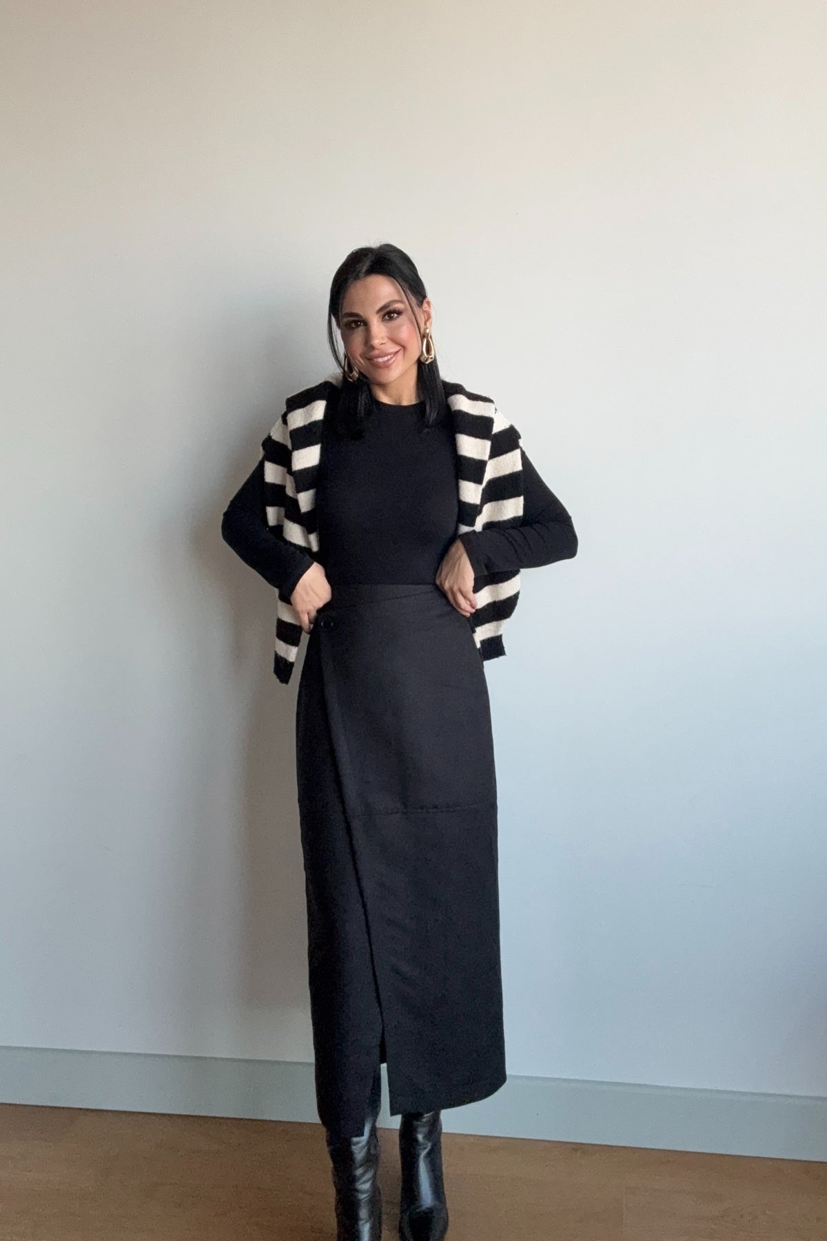 Süet Anvelop Siyah Midi Etek SY-3473-Siyah