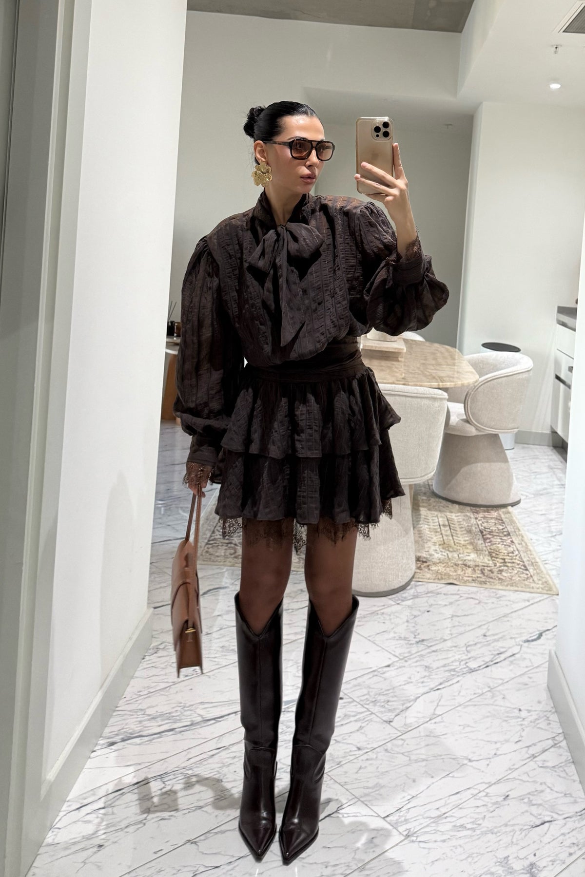 Kahve Dantel Detaylı Vatkalı Vintage Elbise SY-3528-Kahve