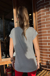 Lacivert Çizgili V Yaka Basic T-shirt SY-0250-Lacivert