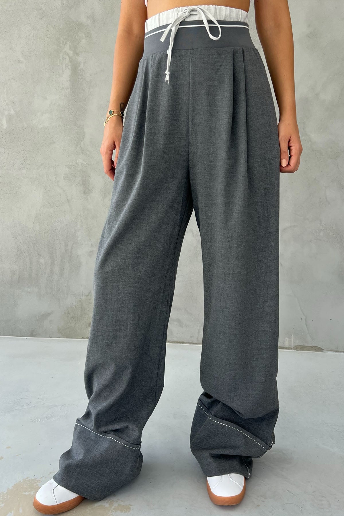 Koyu Gri Bel Detaylı Bağcıklı Pantolon SY-2420-Gri