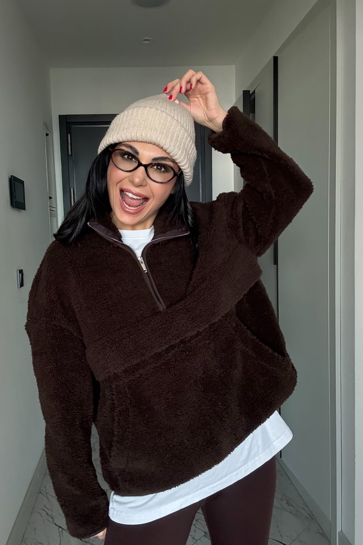 Kahverengi Dik Yaka Peluş Sweat SY-3510-Kahverengi