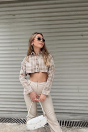 Bej Ekose Detaylı Crop Gömlek 2210182