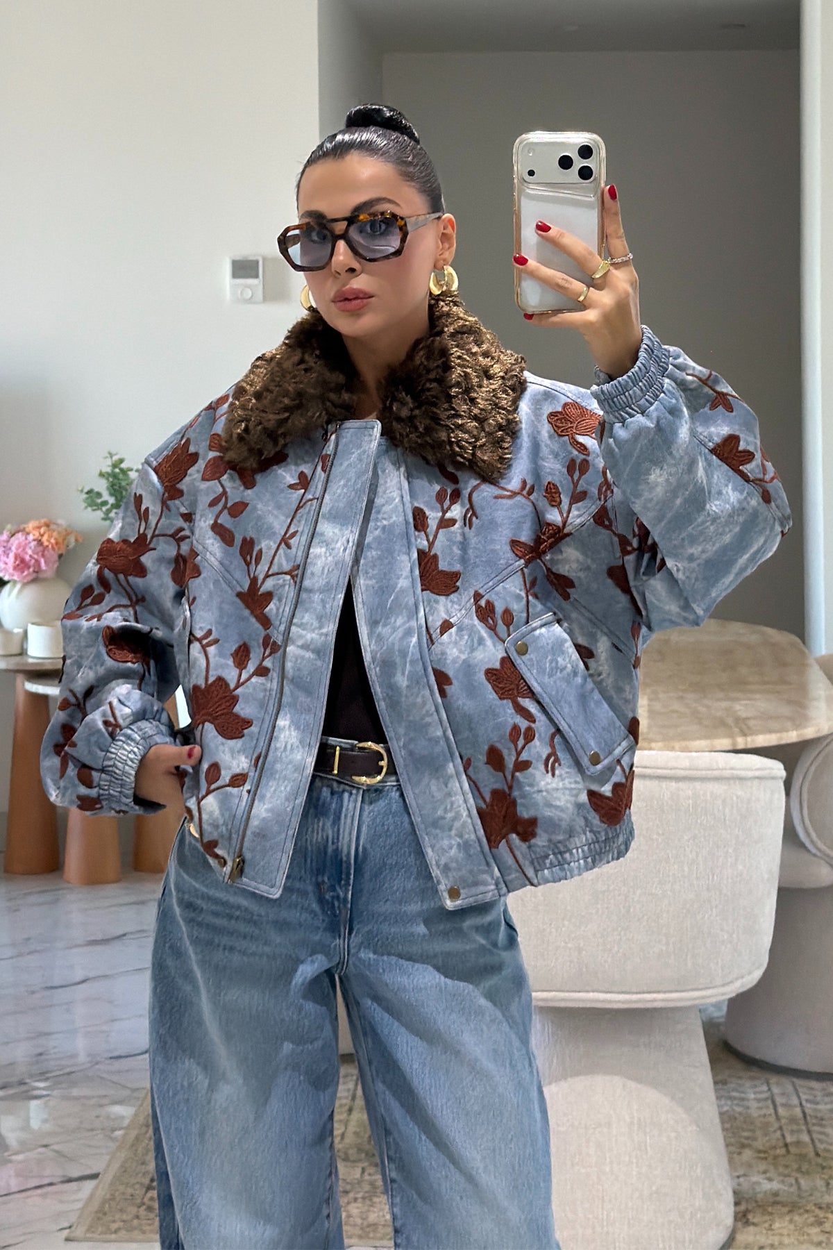 Çiçek İşlemeli Kürk Yakalı Denim Bomber Ceket Mavi SY-3851-Mavi