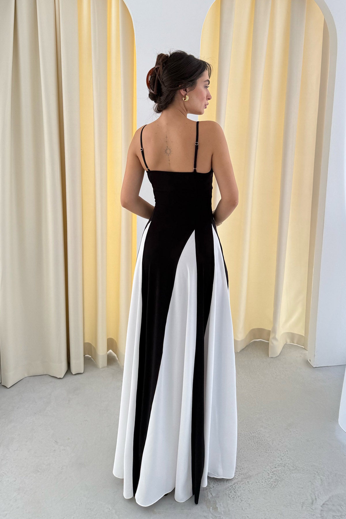 Siyah Kalp Yaka Blok Renkli Askılı Panarea Elbise SY-3299-Siyah