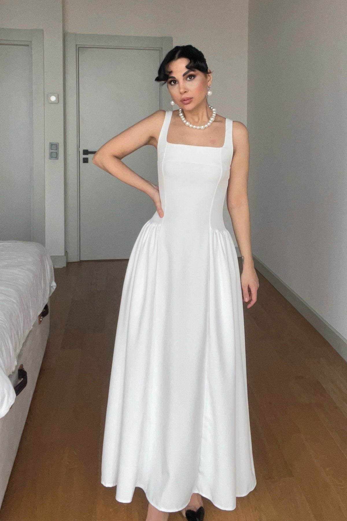 Beyaz Askılı Kare Yaka Paris Elbise SY-2980-Beyaz