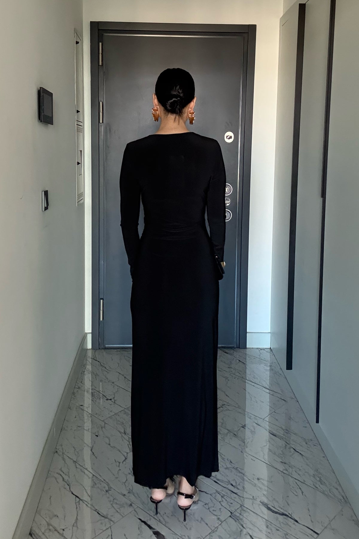 Kruvaze Yaka Uzun Kol Tokalı Siyah Elbise SY-3520-Siyah