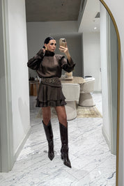 Büyük Kemer Detaylı Saten Mini Etek Ve Bluz Takım SY-3560-Kahverengi