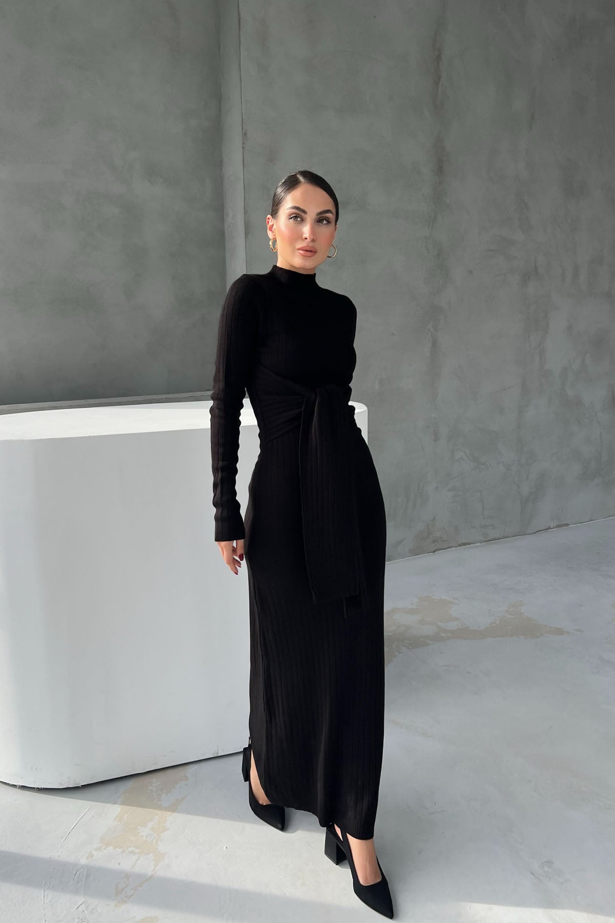 Siyah Fitilli Bağlama Detaylı Triko Elbise SY-2526-Siyah