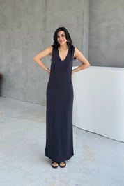 Füme V Yaka Merserize Yırtmaçlı Uzun elbise SY-3229-Füme