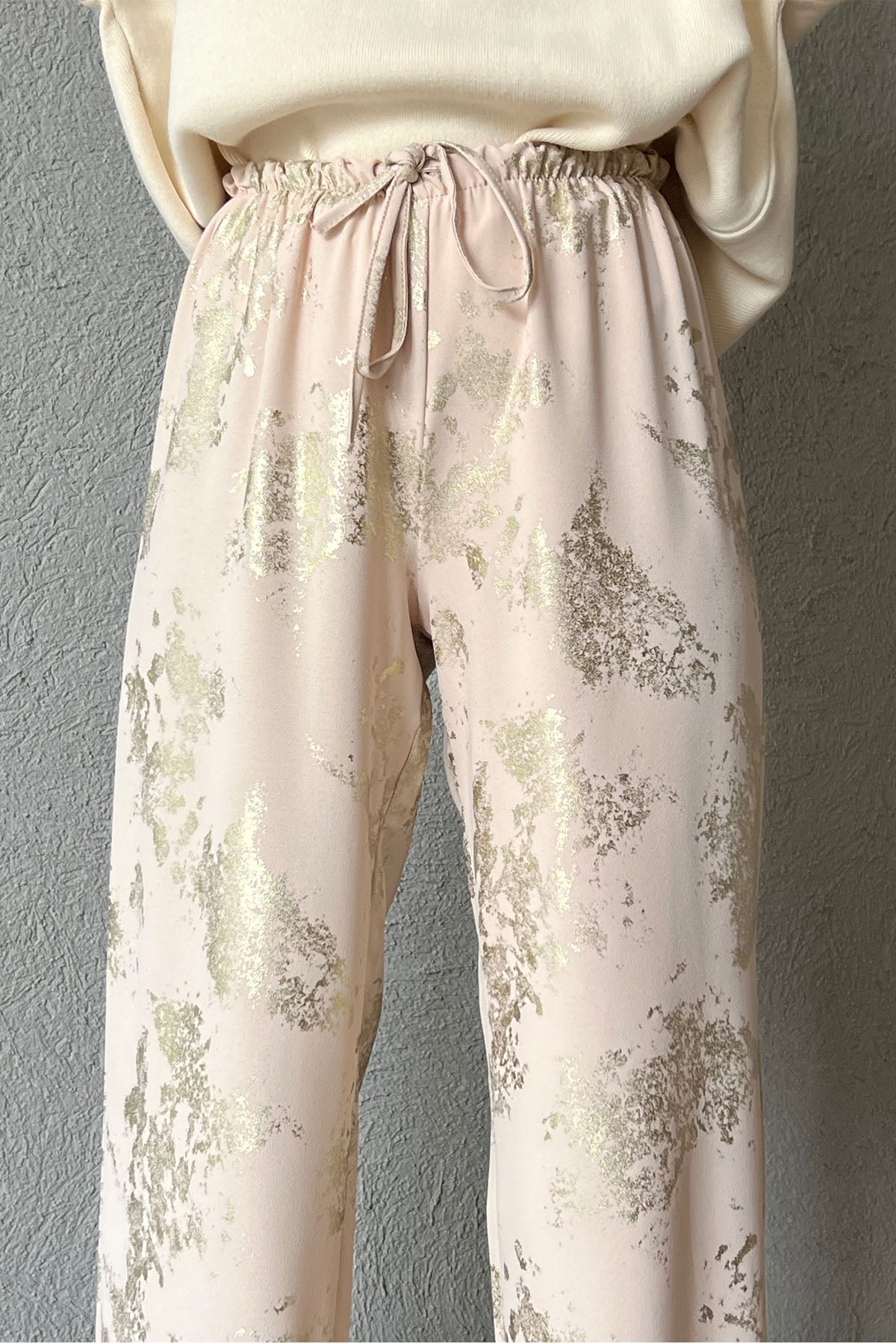 Bej Beli Lastikli Bağlamalı Varak Baskılı Palazzo Pantolon SY-1142-Bej