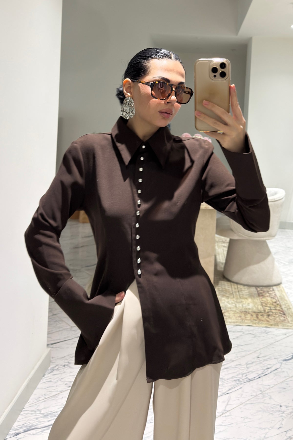 Beli Oturmalı Klasik Yaka Kahve Gömlek SY-3589-Kahverengi