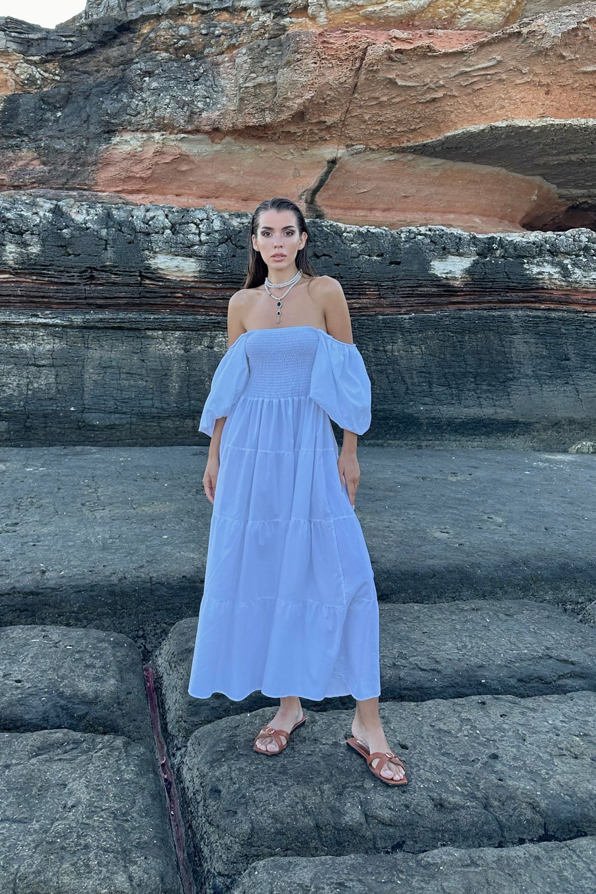 Beyaz Balon Kol Gipe Detaylı Elbise SY-0801-Beyaz