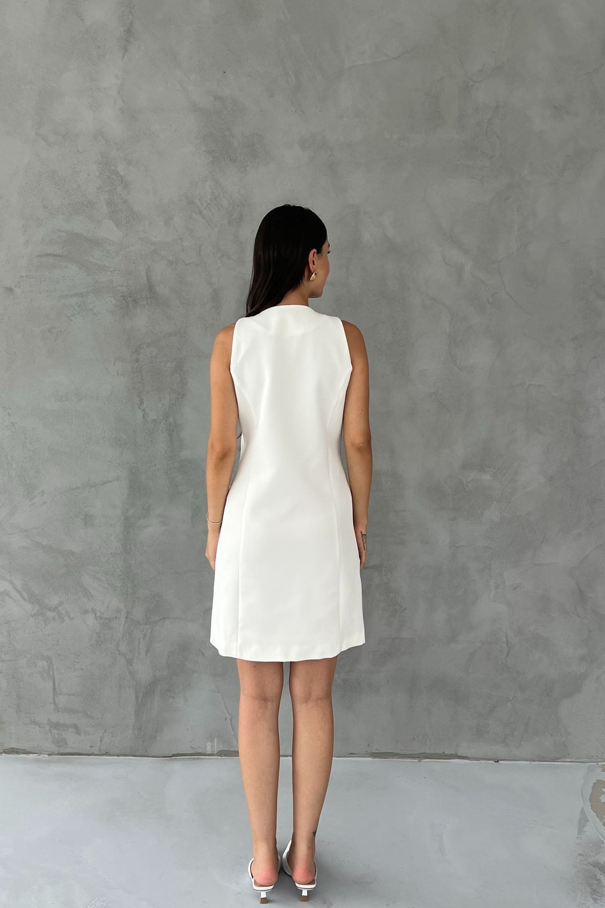 Ekru Büyük Gold Düğme Detaylı Kısa Elbise SY-2449-Ekru