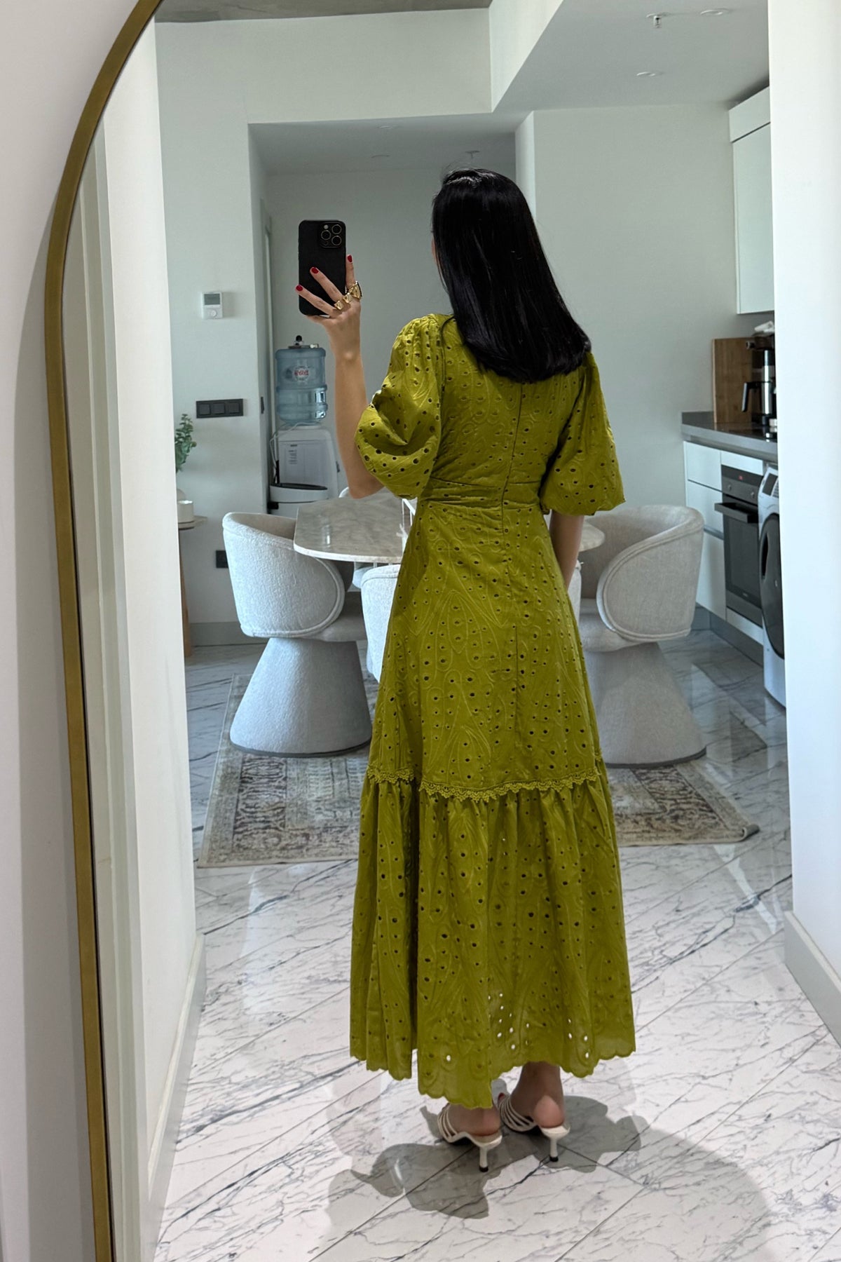 Fıstık Yeşil V Yaka Dantel Detaylı Brode Elbise SY-3652-Fıstık Yeşil