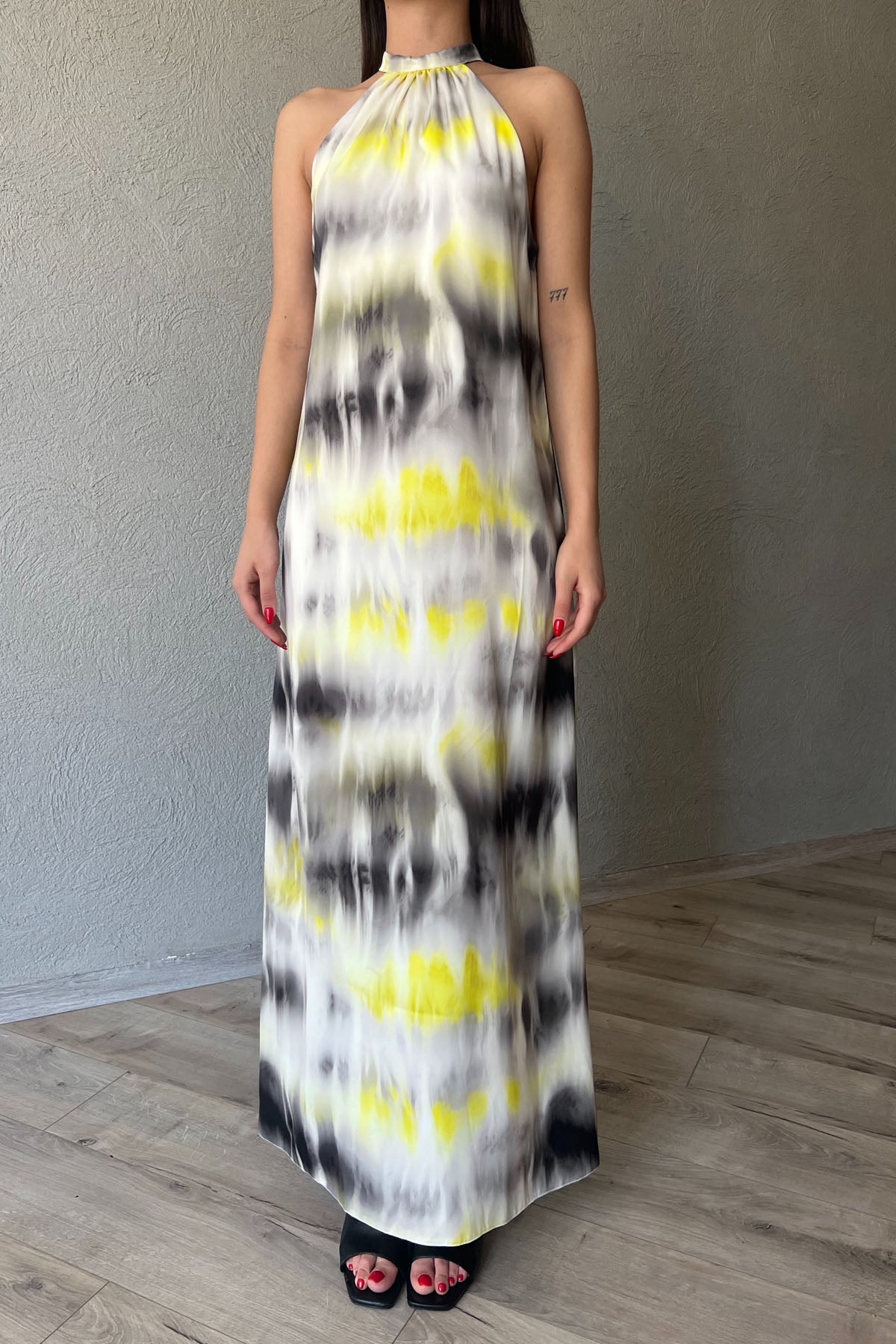 Sarı Çok Renkli Halter Yaka Uzun Elbise SY-2021-Sarı