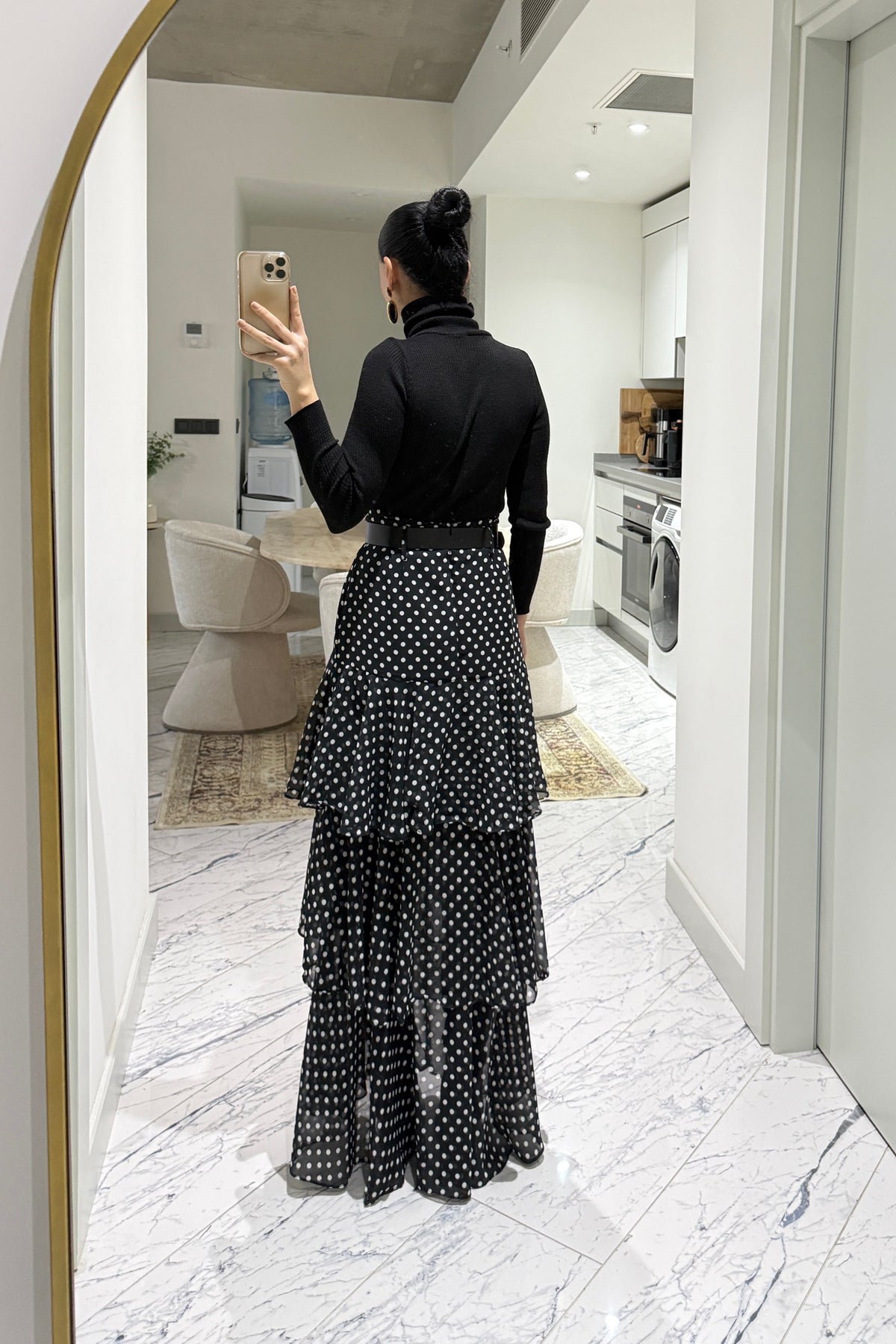 Siyah Puantiyeli Fırfırlı Kat Kat Kemerli ETek SY-3525-Siyah