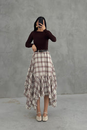 Kemerli Volan Detaylı Ekose Asimetrik Kesim Etek SY-3647-Krem