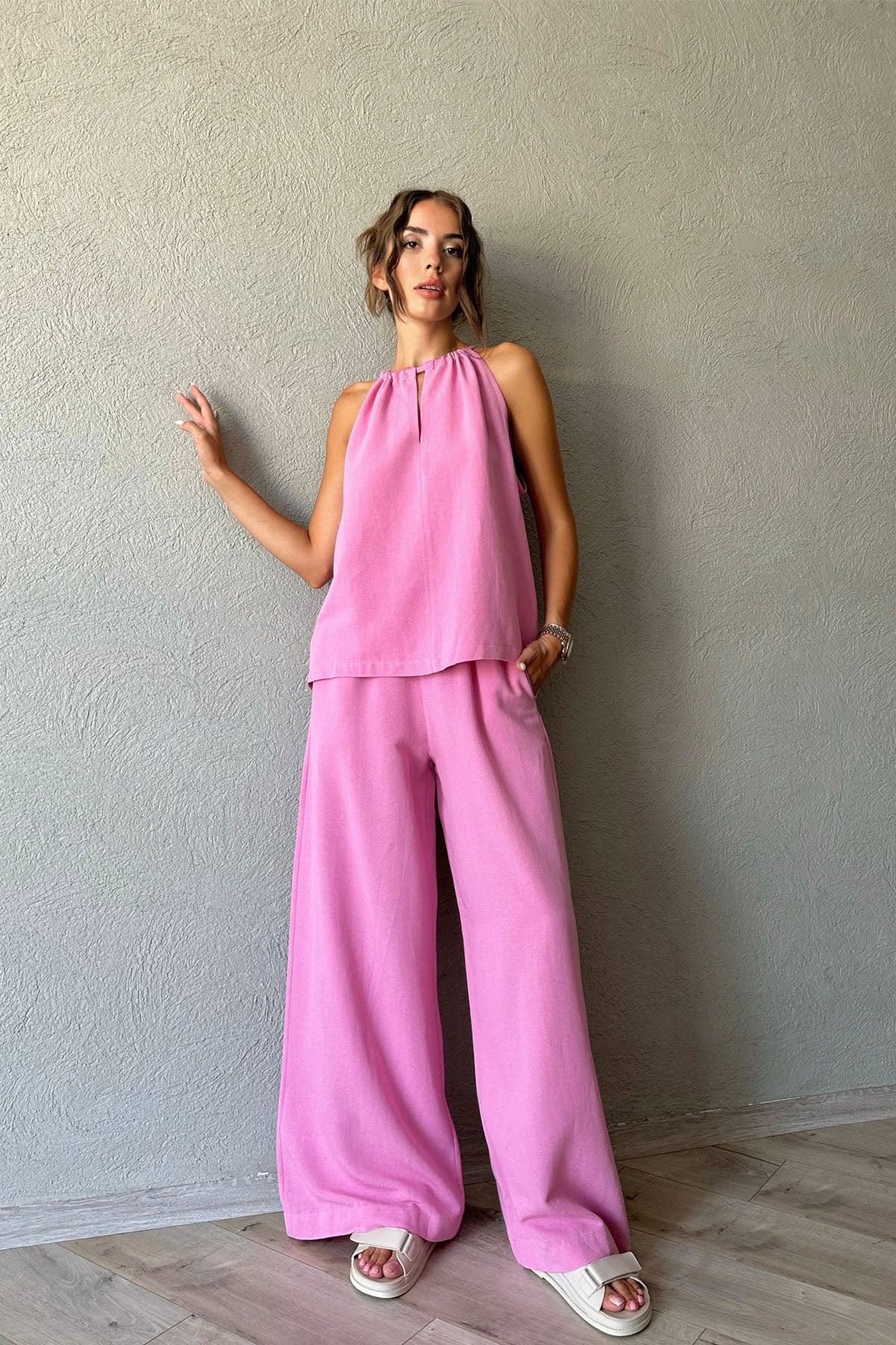 Pembe Keten Boyundan Bağlamalı Bluz ve Beli Lastikli Pantolon Takım SY-0758-Pembe