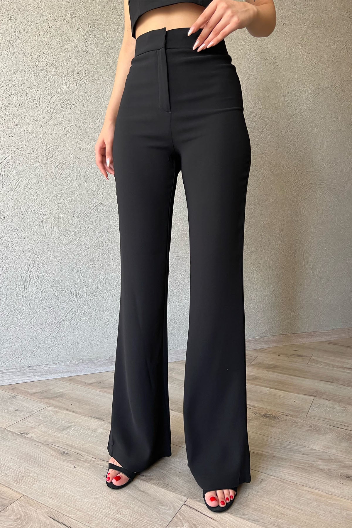 Siyah Kalın Askılı Büstiyer Kemerli Ceket ve Yüksek Bel Pantolon Takım SY-1286-Siyah