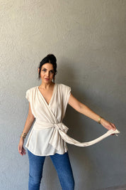 Bej Vatkalı Kruvaze Yaka Bluz SY-0442-Bej