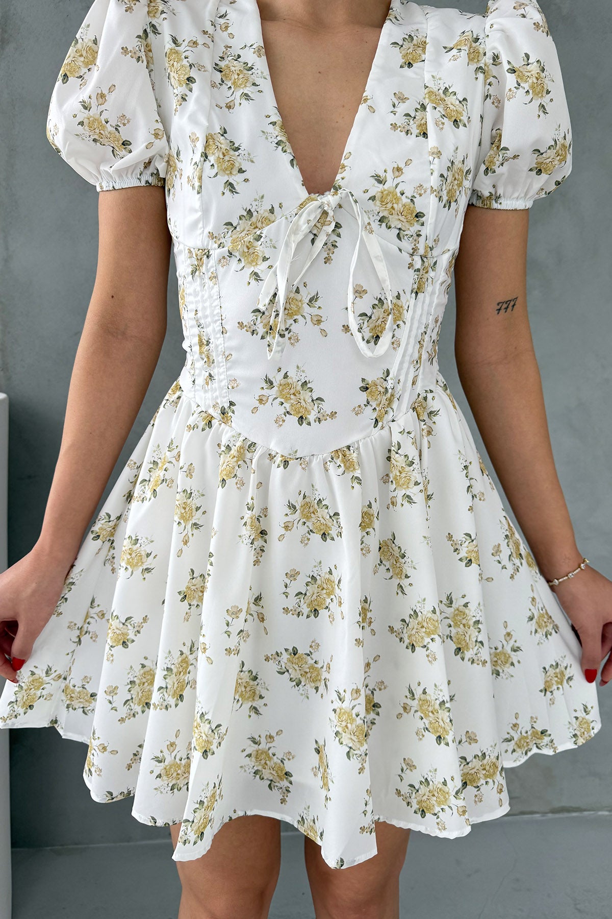 Balon Kol Sarı Çiçekli Mini Elbise SY-3055-Ekru