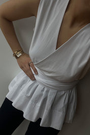 Beyaz Sıfır Kol Poplin Bağlama Detaylı Marka Bluz SY-2981-Beyaz