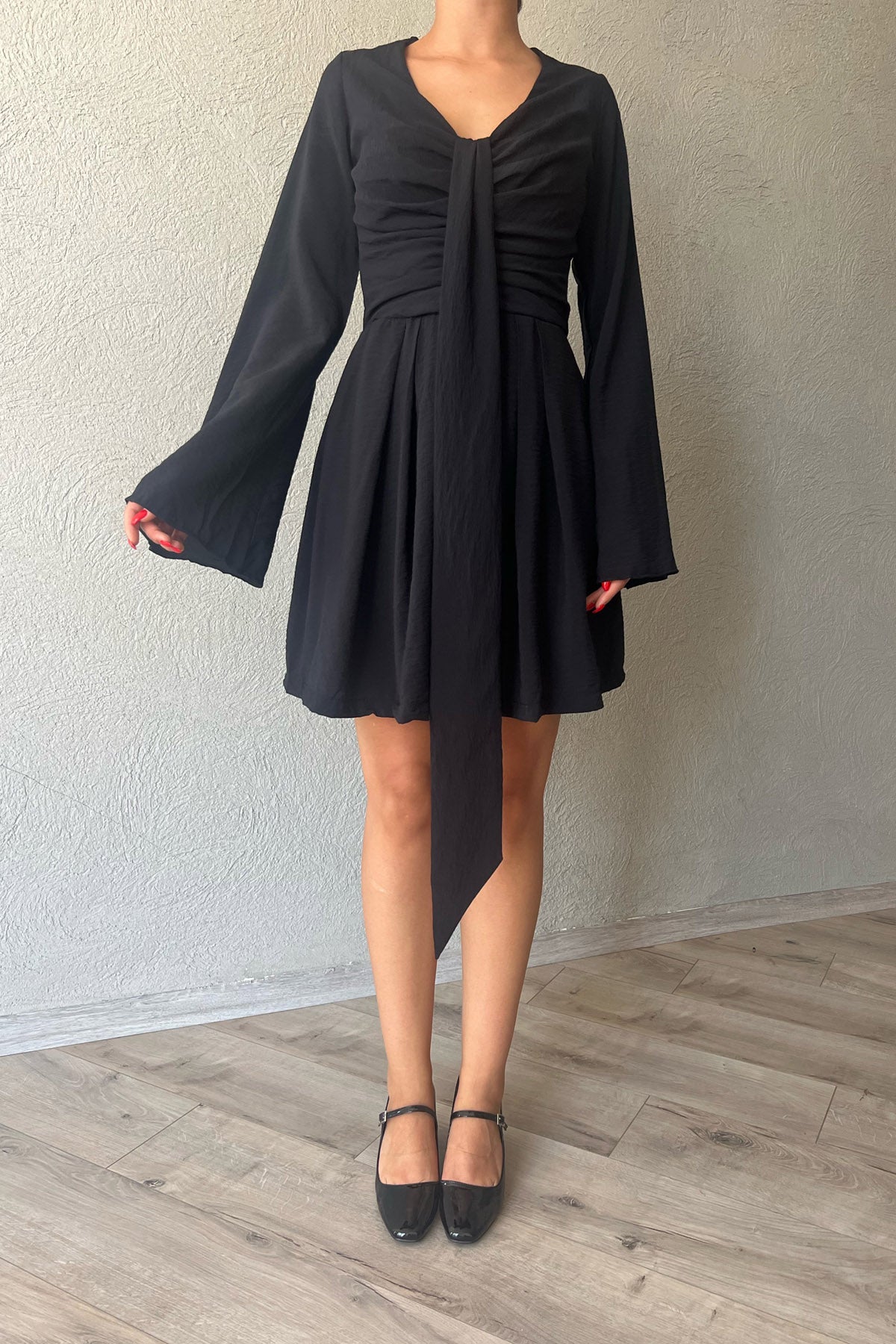 Siyah Mallorca Flare KolluYakası Detaylı Elbise SY-2374-Siyah