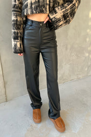 Siyah Geniş Paça Deri Pantolon SY-2826-Siyah