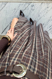 Ekose Desenli Yırtmaç Detaylı Kahveli Çizgili Kloş Etek SY-3494-Sütlü Kahve