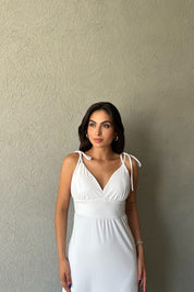 Beyaz Boyundan Bağlamalı Sırt Detaylı Elbise SY-2255-Beyaz