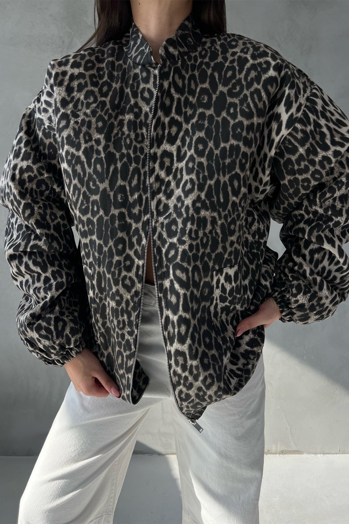 Krem Leopar Desenli Beli Ve Kolu Lastikli Mont SY-2524-Krem