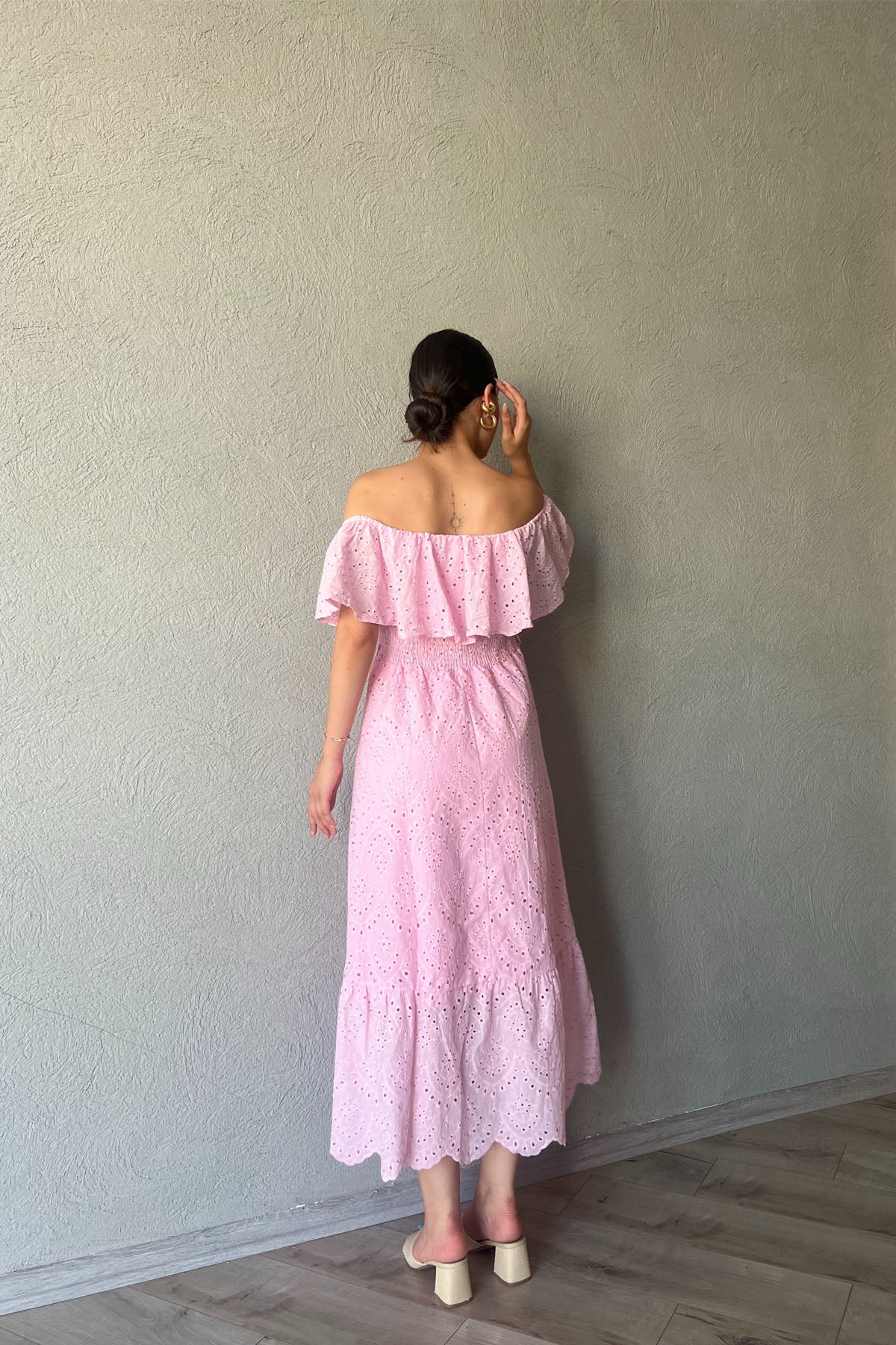 Pembe  Madonna Yaka Kemer Detaylı Fisto Elbise SY-1964-Pembe