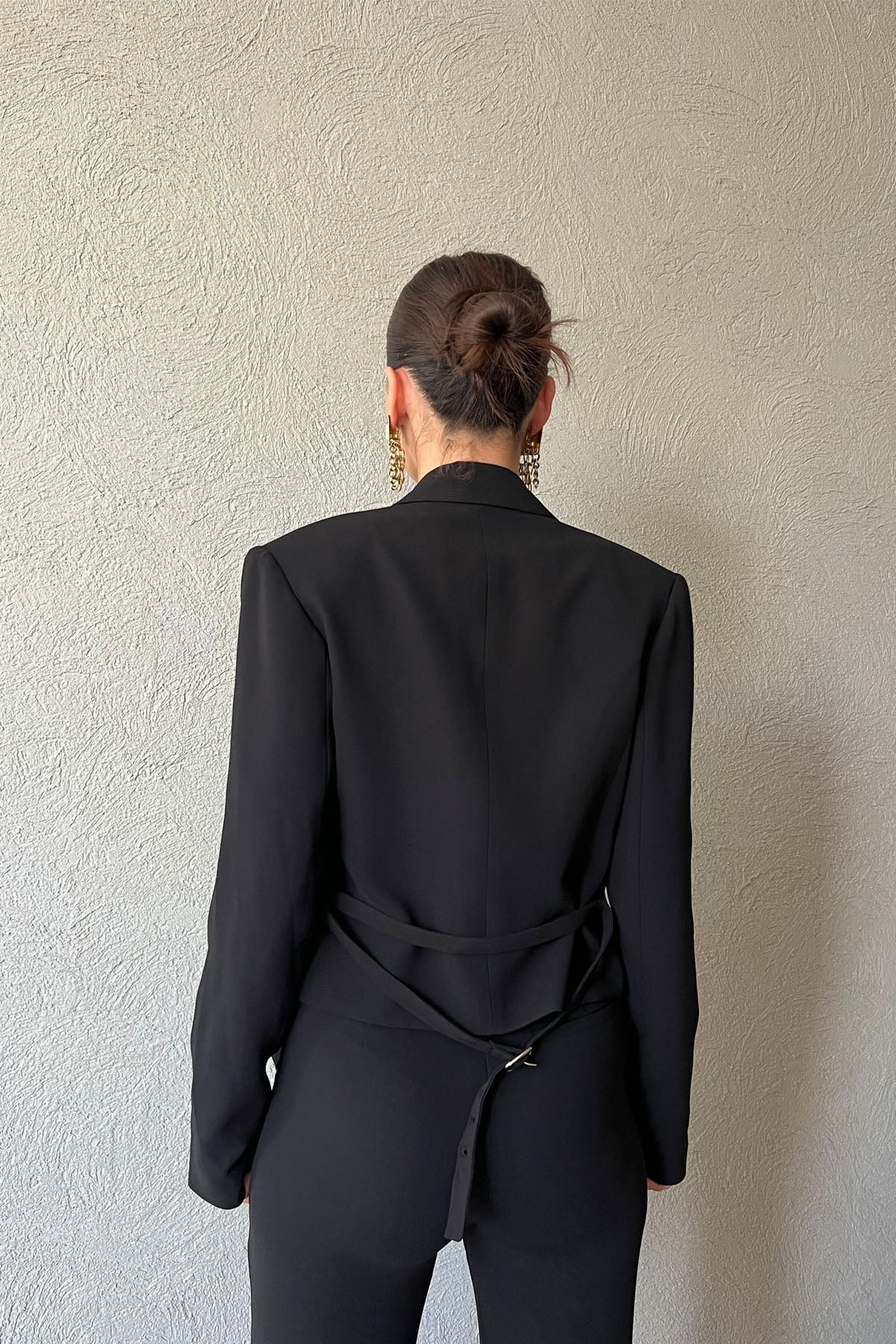 Siyah Kalın Askılı Büstiyer Kemerli Ceket ve Yüksek Bel Pantolon Takım SY-1286-Siyah