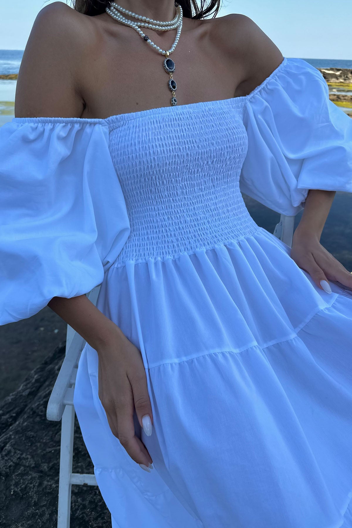 Beyaz Balon Kol Gipe Detaylı Elbise SY-0801-Beyaz