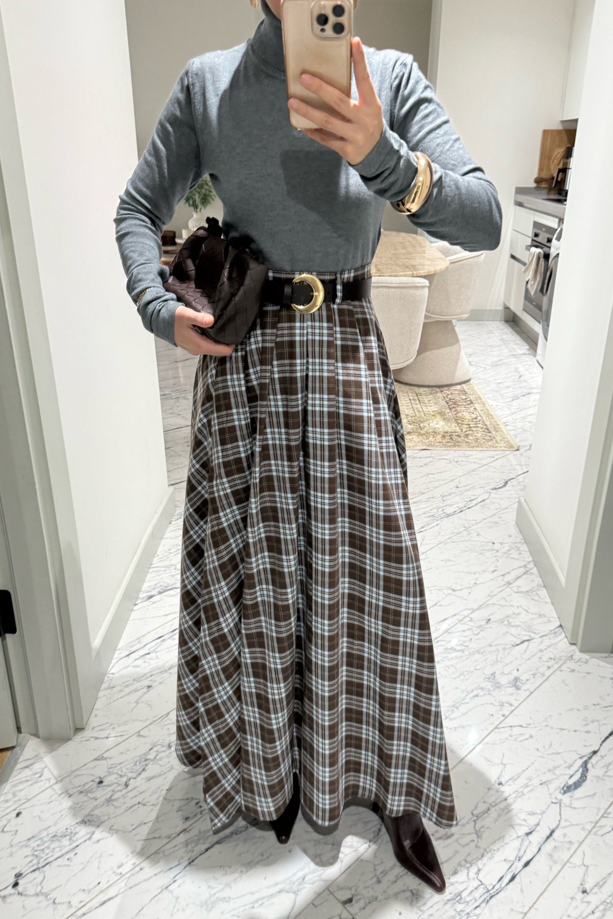 Ekose Desenli Yırtmaç Detaylı Kahveli Çizgili Kloş Etek SY-3494-Kahve