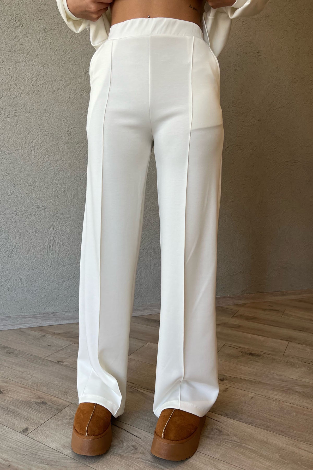 Ekru Fermuarlı Sweat ve Bol Paça Pantolon Takım SY-1490-Ekru