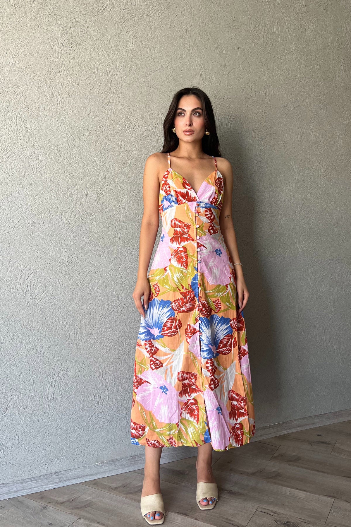 Desenli Sırt Dekolteli Elbise SY-2294-Desenli