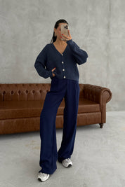 Kadın Lacivert V Yaka Düğme Detaylı Triko Kışlık Hırka SYM-3427-Lacivert